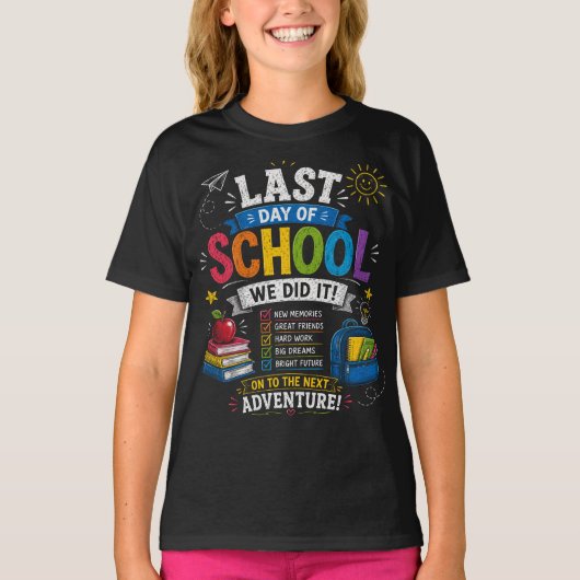 学校最後の日 できた！冒険 Tシャツ (正面)