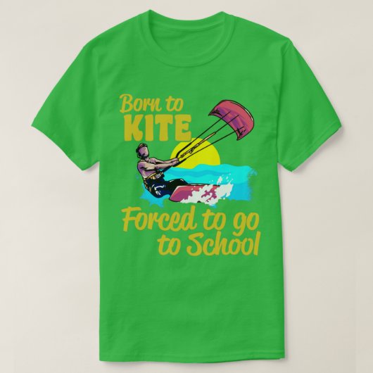 学校生まれKへ行くことを強制された凧への騎手搭乗 Tシャツ (デザイン正面)