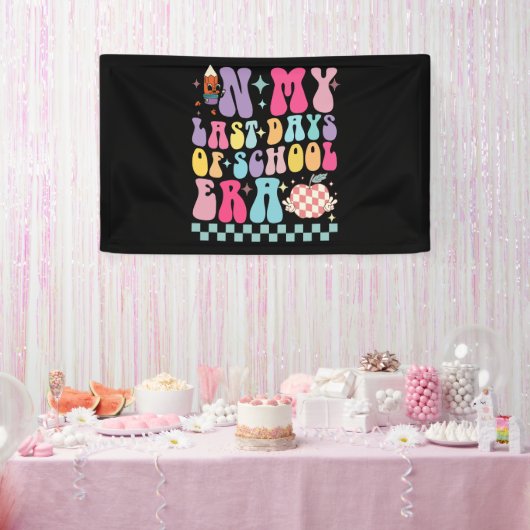 学校生活最後の教師ライフは楽しいな 横断幕 (パーティー)