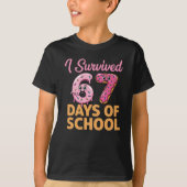学校生活67日目を乗り切ったよ ドーナツ キッズTシャツ Tシャツ (正面)