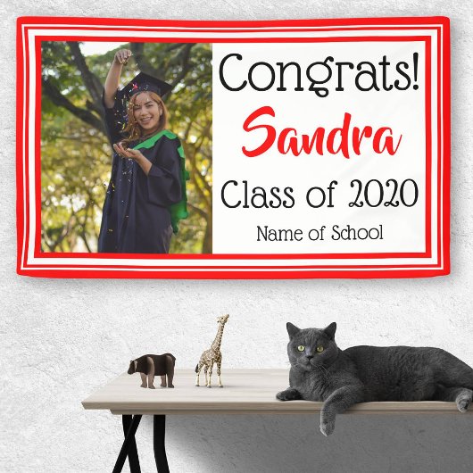 学校赤と白カラー写真 横断幕