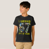 学校100日目おめでとう 67 + 33 日生き残った 算数T Tシャツ (正面フル)