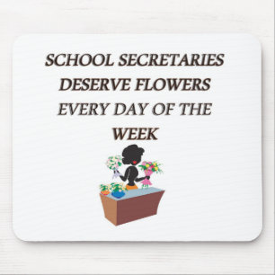 学校SECRETARYDESERVEの花 マウスパッド