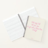 学生がピンクの贈り物を言う愚かおもしろいなもの ノートブック (内部)