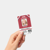 学生の写真 – 赤 バッジ (手持ち)