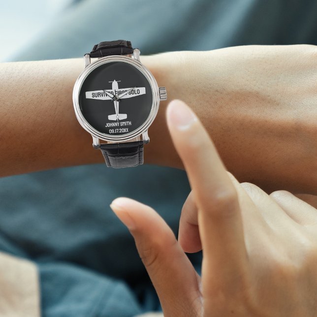 学生パイロット初ソロ飛行　おもしろすぎる航空ネタ 腕時計 (クリエイターアップロード済み)