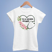 学生パーソナライズされた登録退役軍人ナース名 Tシャツ