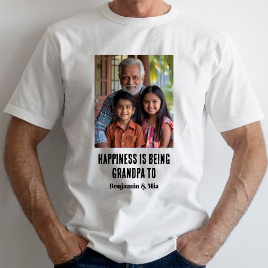 孫の名前の家族写真と幸せなおじいちゃん Tシャツ
