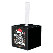 孫の家族と一緒に踊りそうな キューブオーナメント (正面アングル)