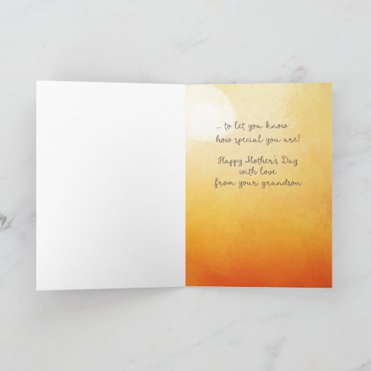 孫の母の日の熊の抱擁のおばあちゃん カード (内部)