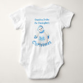 孫の第1回クリスマス雪だるまおばあちゃん ベビーボディスーツ (裏面)