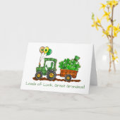 孫の素晴らしSt patricks dayトラクターが運をロード カード (黄色い花)