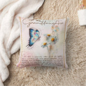 孫の蝶の花に合わせる クッション (ブランケット)