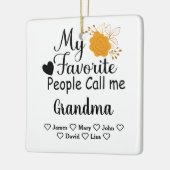 孫パーソナライズされたの名前のおばあちゃん セラミックオーナメント (左)