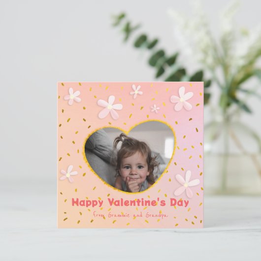 孫娘の愛らしい花のバレンタインデーの写真 シーズンカード (スタンド正面)