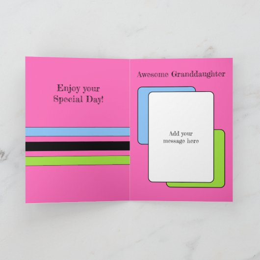 孫娘素晴らしにフォトピンクの誕生日を追加 カード (内部)