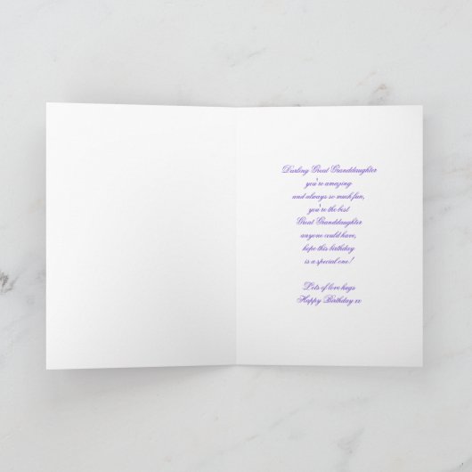 孫素晴らし娘かわいい誕生日カード、紫のドラ カード (内部)