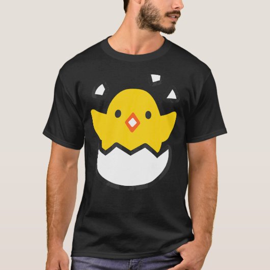 孵化するヒヨコ 赤ちゃんニワトリ コスチューム Tシャツ (正面)