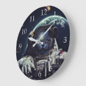 宇宙おもしろいで宇宙飛行士のショートヘア猫 ラージ壁時計 (傾斜)