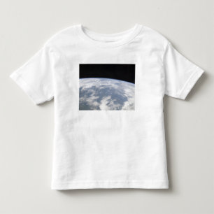 宇宙からの惑星の地球の眺め トドラーTシャツ