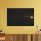 宇宙で表示される日の出 キャンバスプリント (インサイチュ (リビング))