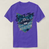 宇宙とタイムソー飛んでいるザーワームホールバッジ Tシャツ (デザイン正面)