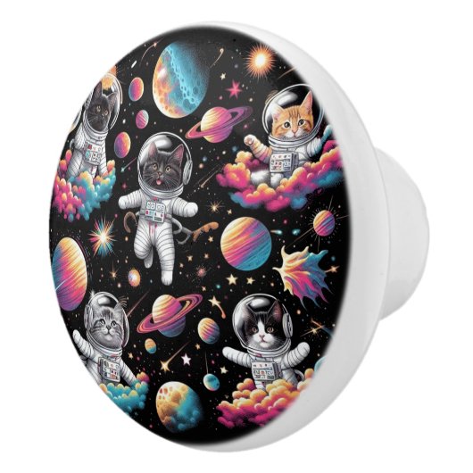 宇宙にいるかわいい猫のノブ セラミックノブ (右)