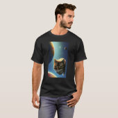 宇宙にいるかわいい猫 Tシャツ (正面フル)