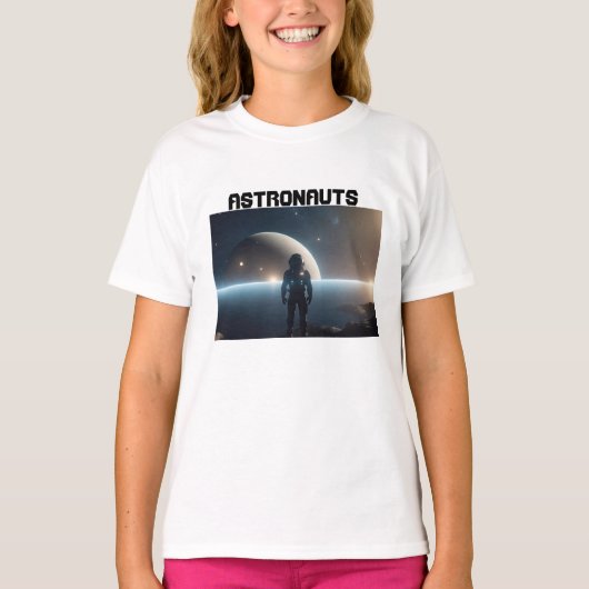 宇宙に浮かぶ宇宙飛行士 Tシャツ (正面)