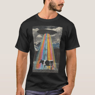宇宙に連れ去られた牛 Tシャツ