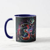 宇宙のオームカルマ マグカップ (左)