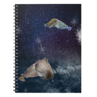 宇宙のノートのCuttlefish ノートブック
