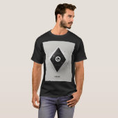 宇宙の夢想：宇宙を探索する Tシャツ (正面フル)