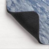 宇宙の暗黒に対する地球の地平線 マウスパッド (コーナー)