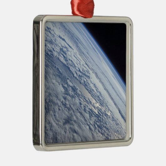 宇宙の暗黒に対する地球の地平線 メタルオーナメント (右)