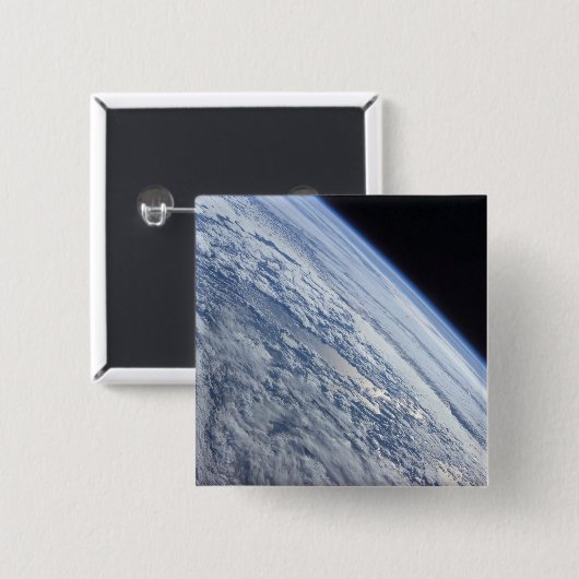 宇宙の暗黒に対する地球の地平線 缶バッジ (正面&裏面)