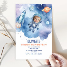 宇宙の最初ののまわりに旅の日写真