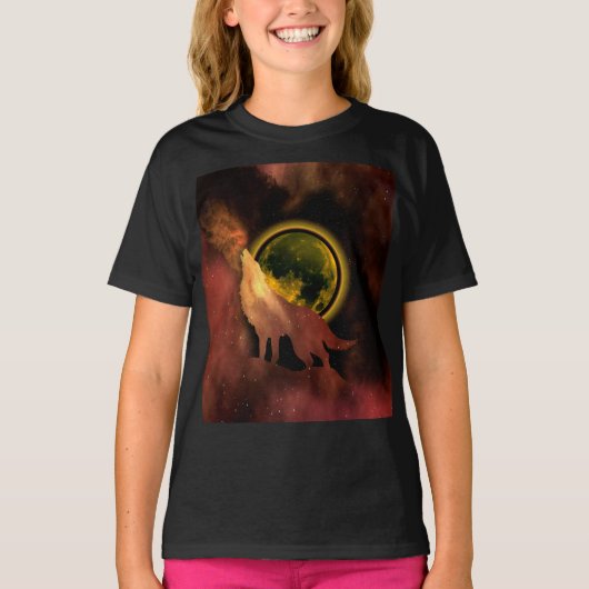 宇宙の月銀河で吠える狼　Ｔシャツ Tシャツ (正面)