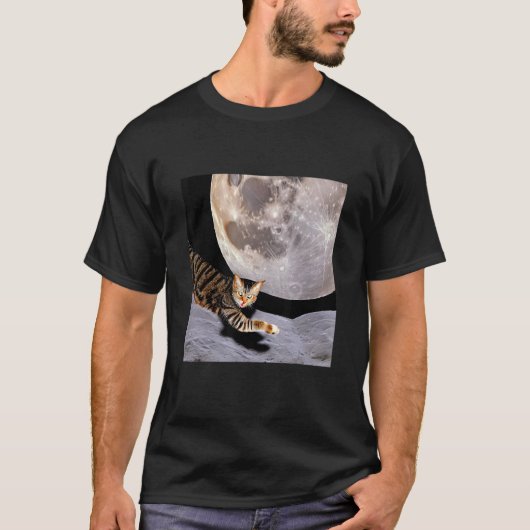 宇宙の猫 かわいい 子猫 キティ 変わったデザイン Tシャツ (正面)