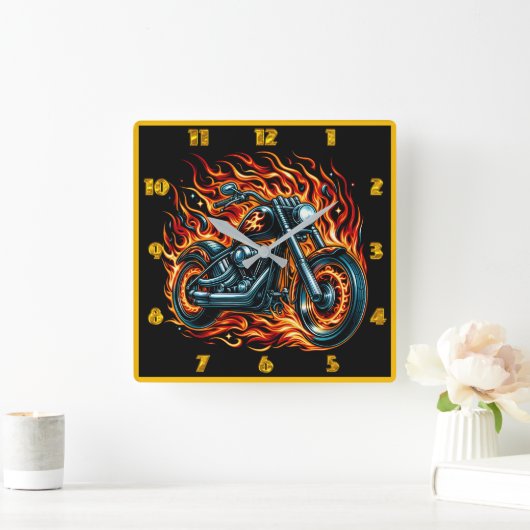 宇宙の背景で燃える炎のオートバイ スクエア壁時計 (ホーム)