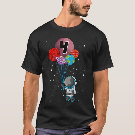 宇宙の誕生日おめでとう！惑星を持つ宇宙飛行士の4周年記念 Tシャツ (正面)