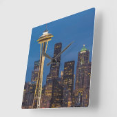 宇宙の針および都心のシアトル スクエア壁時計 (傾斜)