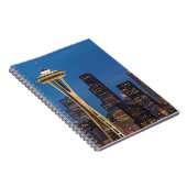 宇宙の針および都心のシアトル ノートブック (右側)