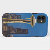 宇宙の針および都心のシアトル Case-Mate iPhoneケース (裏面(横))