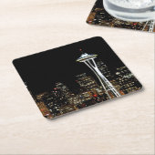 宇宙の針との夜のシアトルのスカイライン、 スクエアペーパーコースター (アングル)