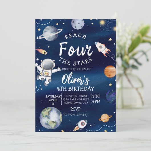 宇宙の4歳誕生日パーティー招待状 4歳の到達！ 招待状 (スタンド正面)