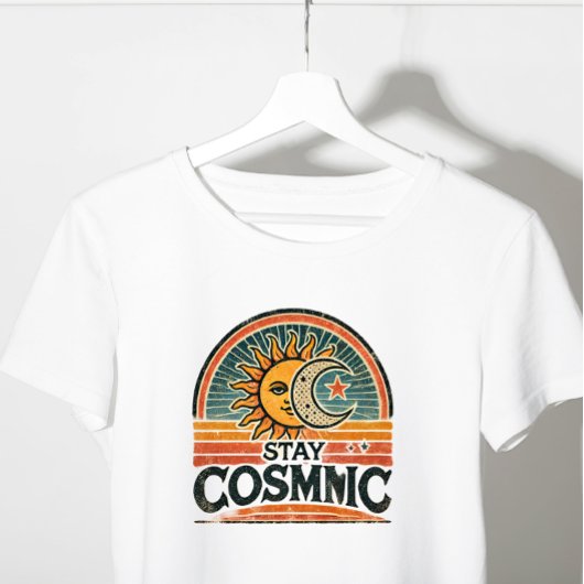宇宙のTシャツを着ている Tシャツ