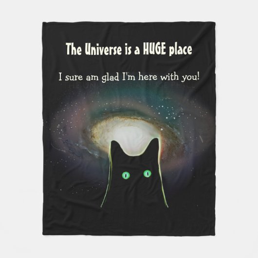 宇宙は巨大な場所の~の黒猫の投球です フリースブランケット (正面)