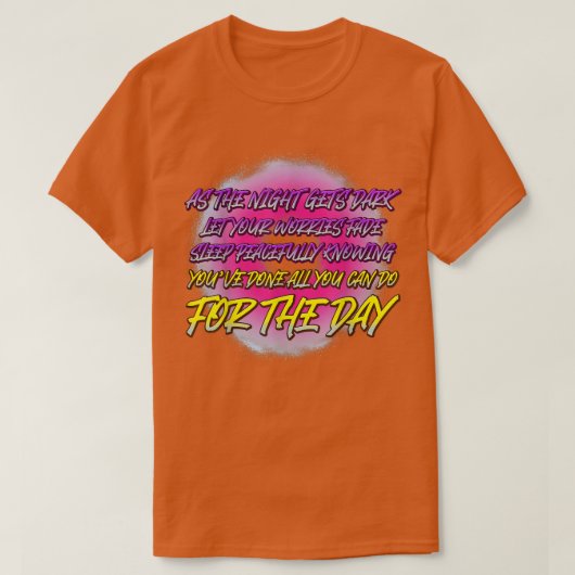 宇宙は -  科学ユーモア名言 楽しい Tシャツ (デザイン正面)