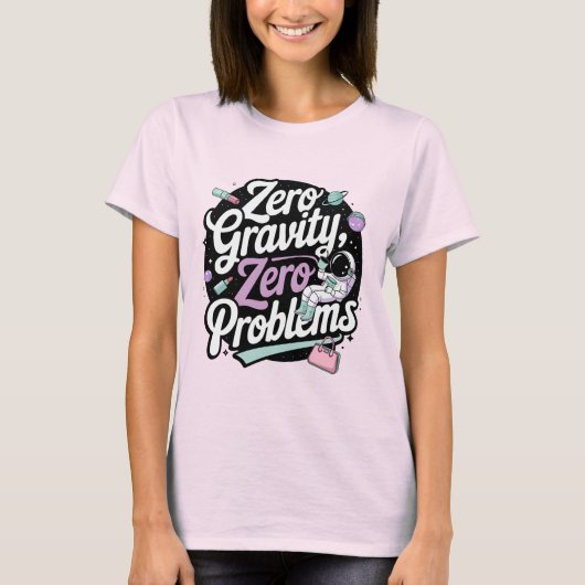 宇宙よくはしゃぐでコーヒーを飲む宇宙飛行士 Tシャツ (正面)